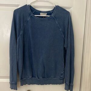 💙Universal thread crewneck